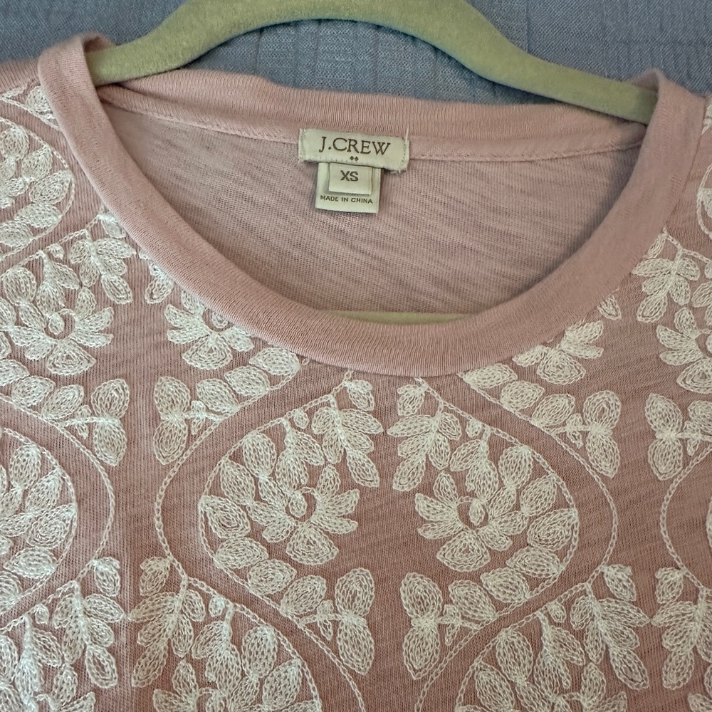 J.Crew Light Pink Lace 3/4 Sleeve Crewneck T-Shirt – Size XS - Picture 4 of 4